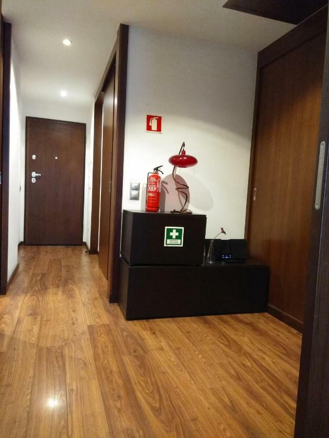 Path Dukes Apartment Порту Экстерьер фото